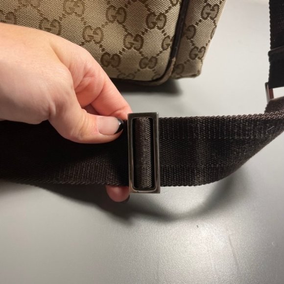 Gucci Supreme Diaper Bag - Picture 13 of 16